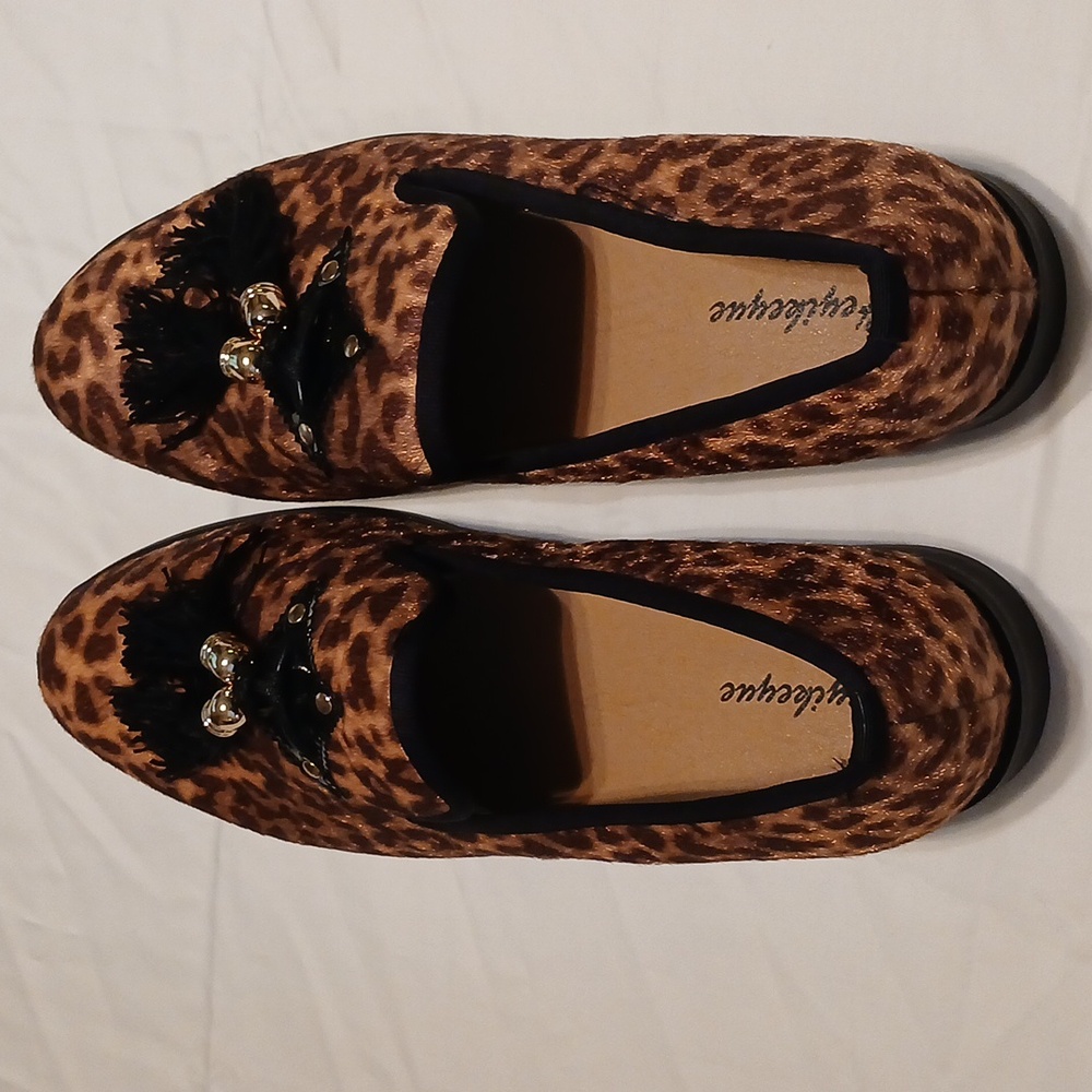 Heyikeyue Leopard Print Men's Loafer with Tassels NEW - Picture 2 of 6